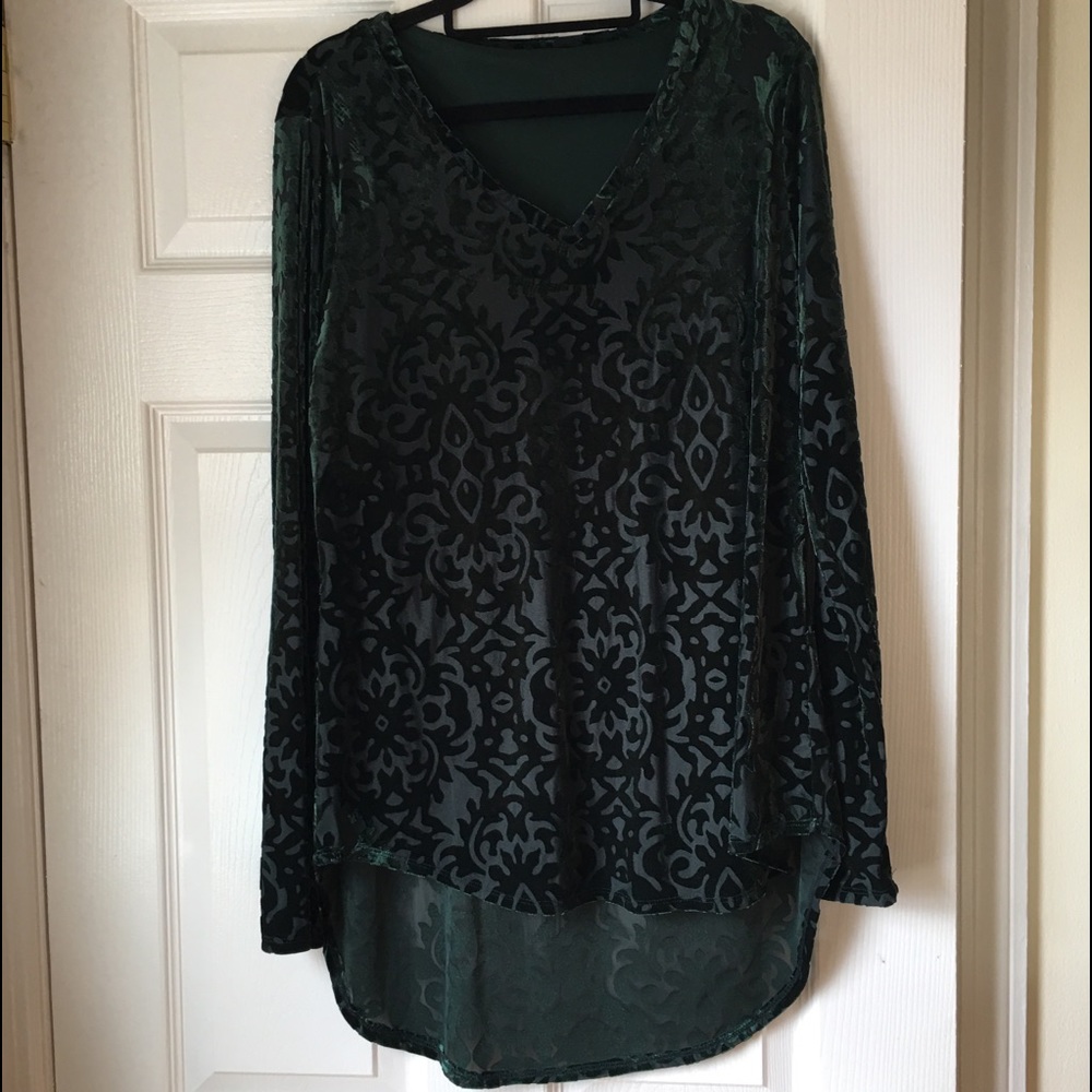 Jacquard print, velour, semi sheer tunic.